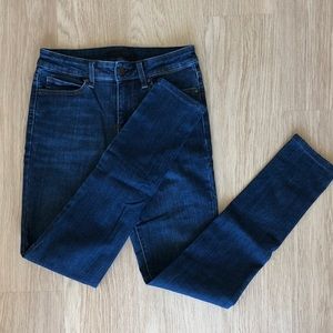Uniqlo Skinny Jeans
